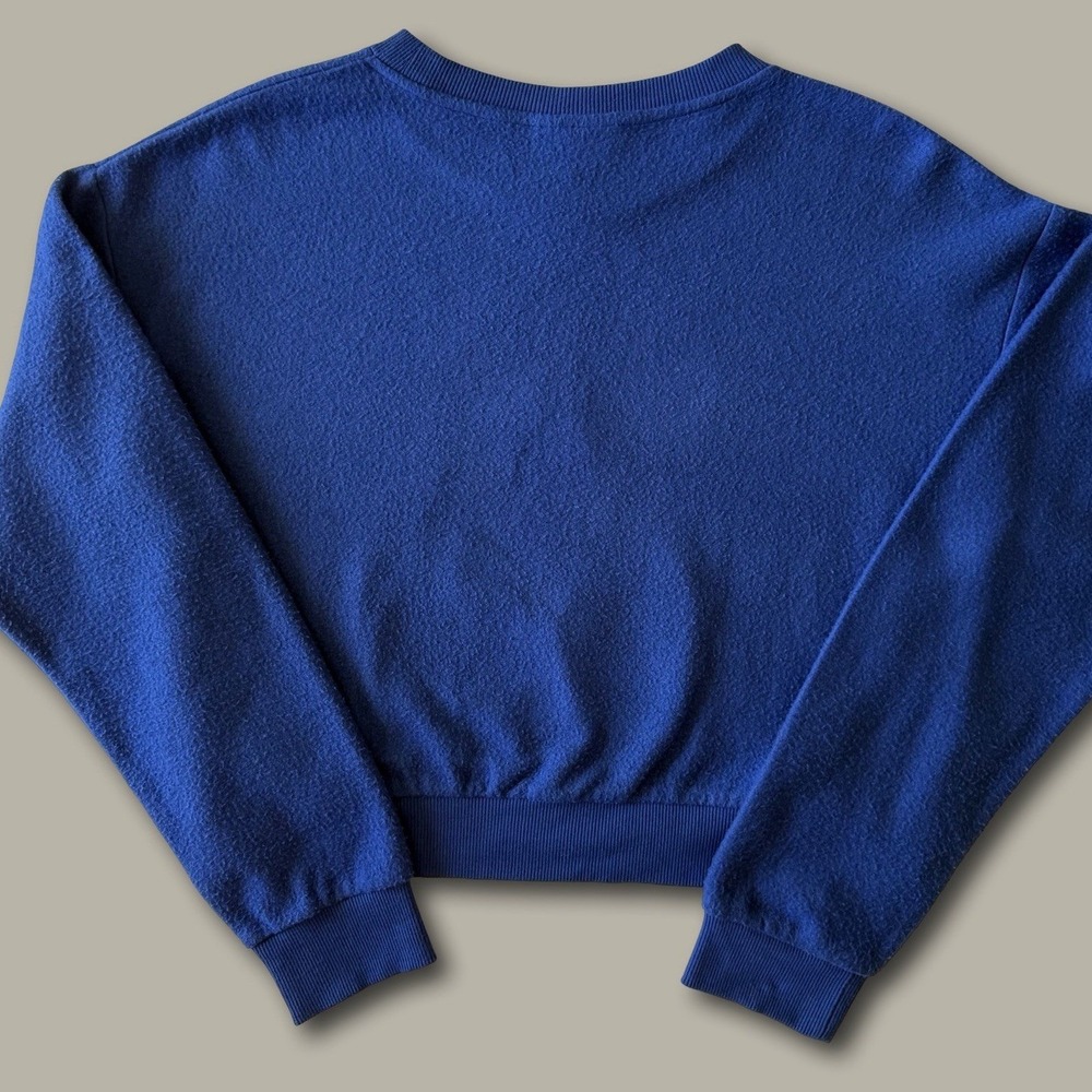 Disney Mickey Mouse Cropped Sweatshirt Size Medium Blue Retro Graphic Pullover - Picture 4 of 4